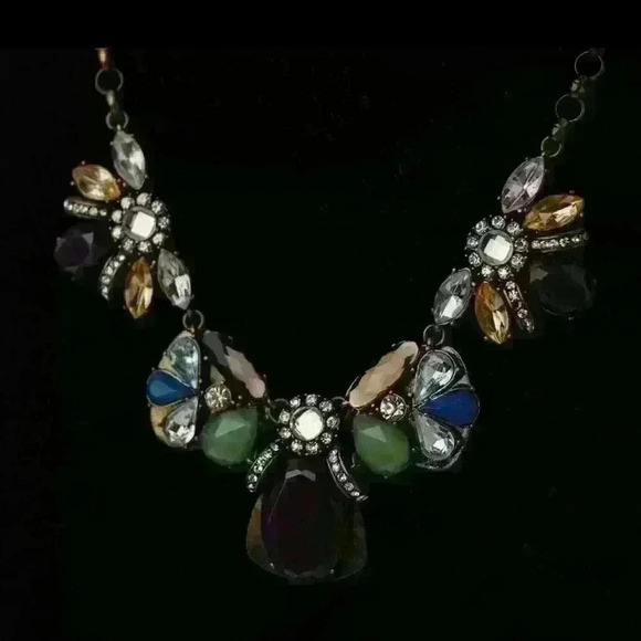 J Crew Rhinestone cluster necklace Brassy tone GORGEOUS - Picture 6 of 12